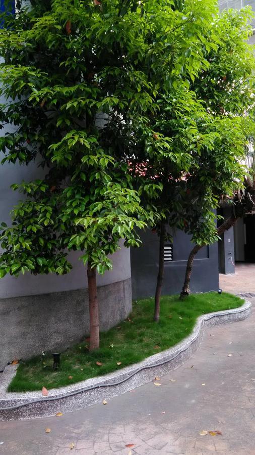 Michelle Motel Taichung Buitenkant foto